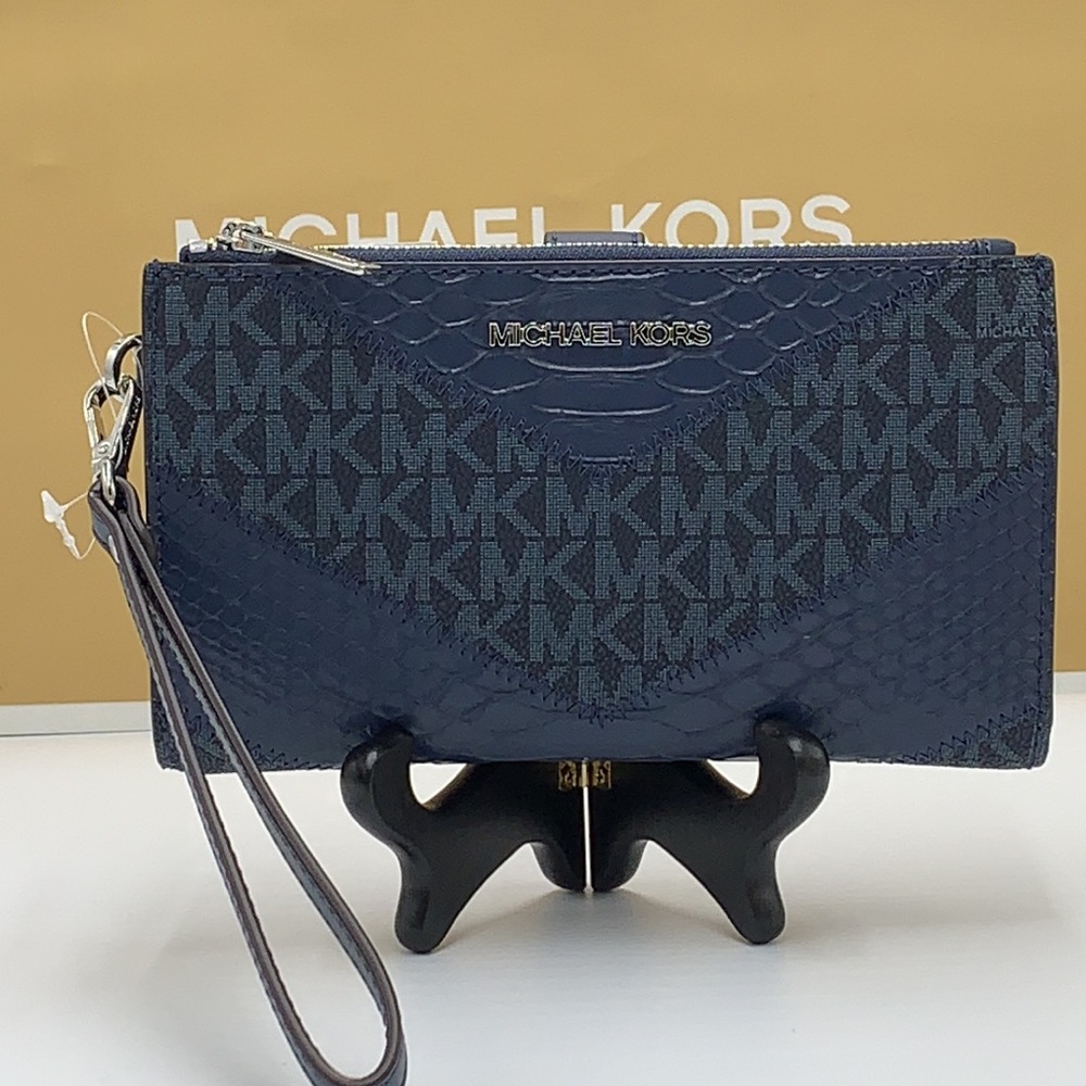 MICHAEL KORS LG DOUBLE ZIP WRISTLET WALLET NAVY MULT Crocodile Leather Snakeskin - Picture 3 of 14